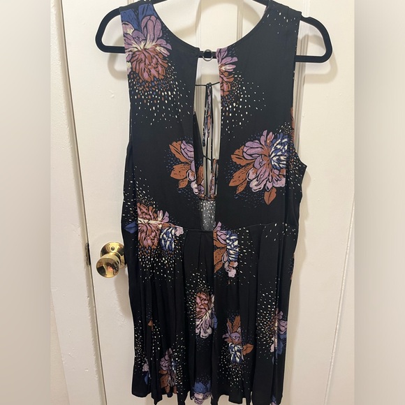 Free People Floral Dresss - Picture 4 of 4